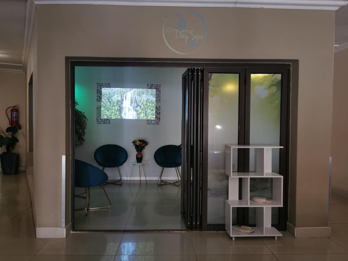 Palm Valley Inn And Day Spa هارتبيسبورت المظهر الخارجي الصورة