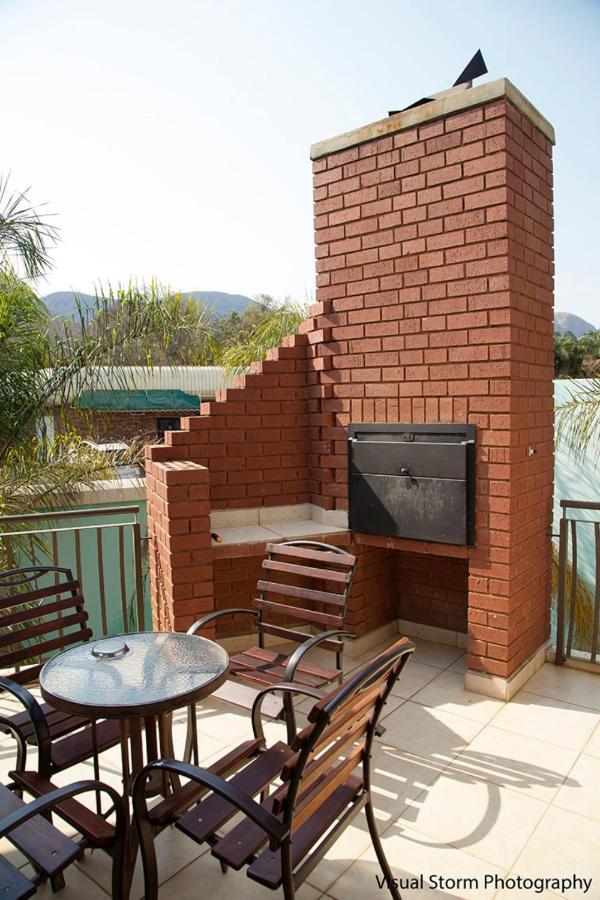 Palm Valley Inn And Day Spa هارتبيسبورت المظهر الخارجي الصورة