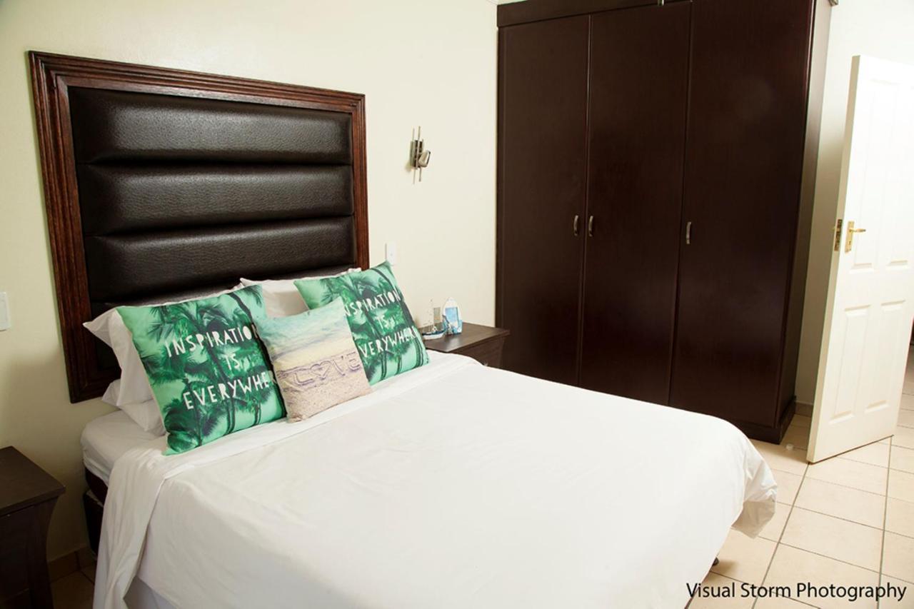 Palm Valley Inn And Day Spa هارتبيسبورت المظهر الخارجي الصورة