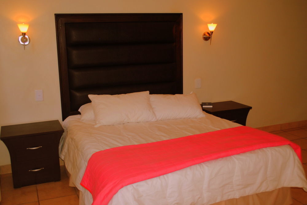 Palm Valley Inn And Day Spa هارتبيسبورت المظهر الخارجي الصورة